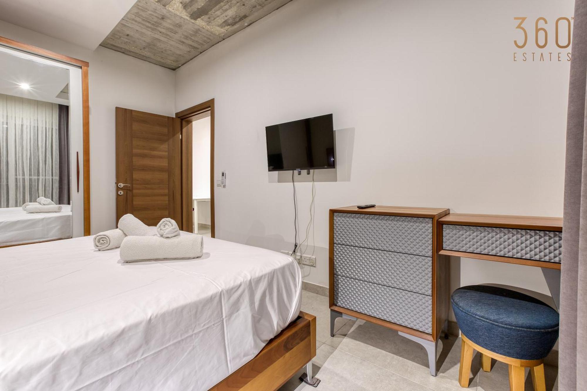 The Swieqi Poolside Suites Is-Swieqi Экстерьер фото