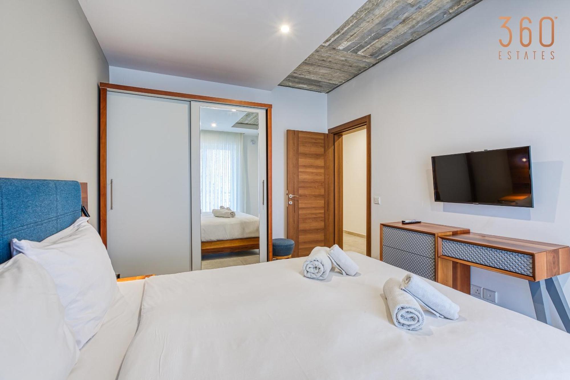 The Swieqi Poolside Suites Is-Swieqi Экстерьер фото